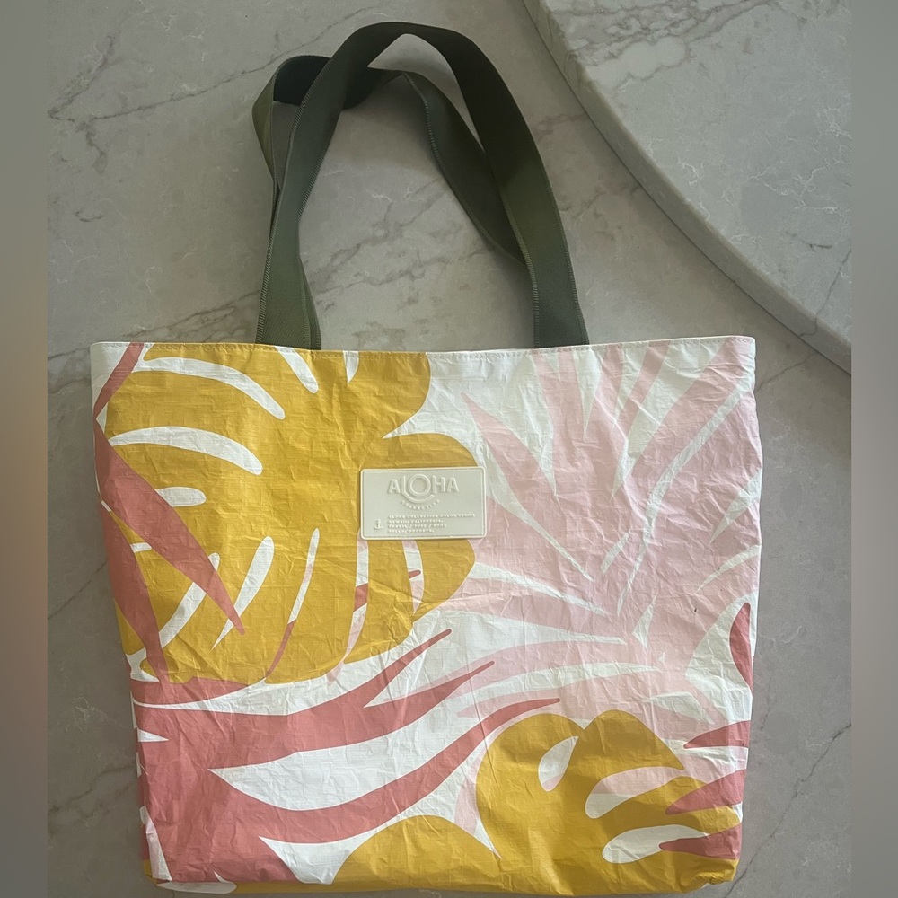 ALOHA Collection Day Tripper Starburst Bag